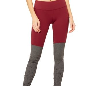 Alo yoga goddess leggings in red velvet. Medium.